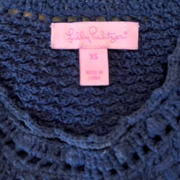 Navy Lilly Pulitzer poncho - Picture 4 of 4